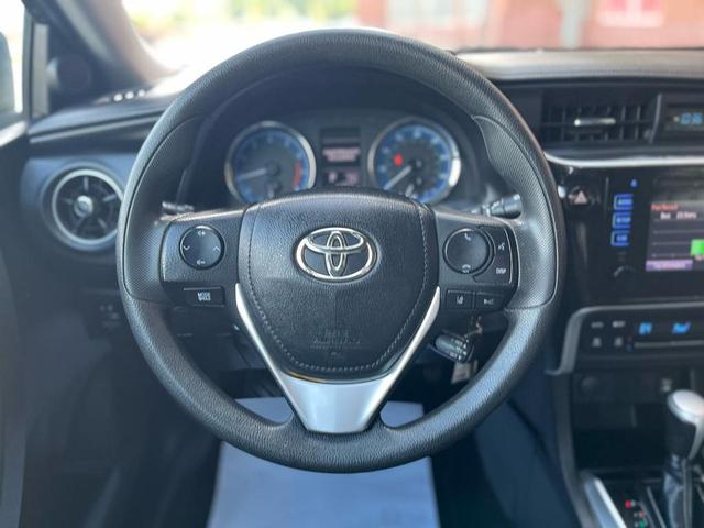 Photo of 2019 Black Sand Pearl Toyota Corolla
