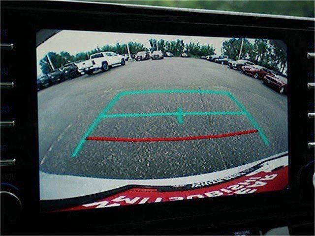 Photo of 2022 Wind Chill Pearl Toyota Sienna