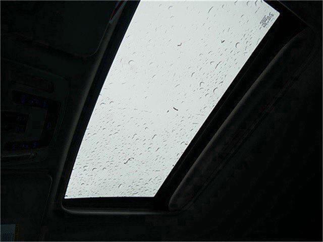 Photo of 2022 Wind Chill Pearl Toyota Sienna