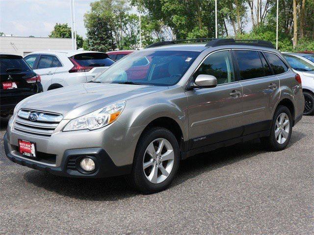 Photo of 2014 Tungsten Metallic Subaru Outback
