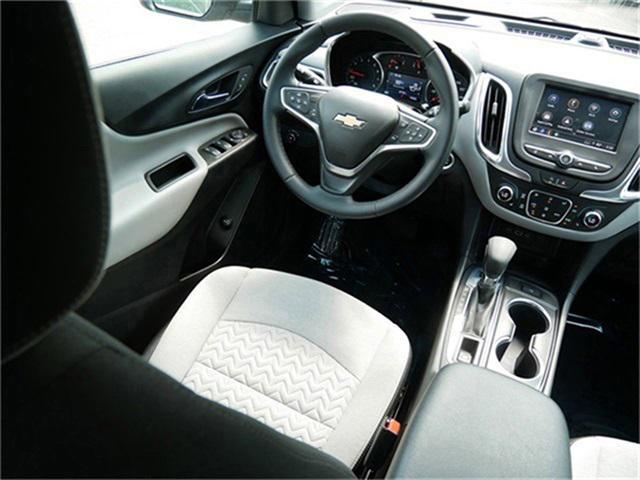 Photo of 2023 Sterling Gray Metallic Chevrolet Equinox