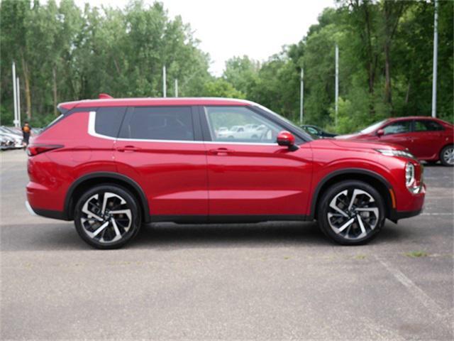 Photo of 2024 Diamond Mitsubishi Outlander