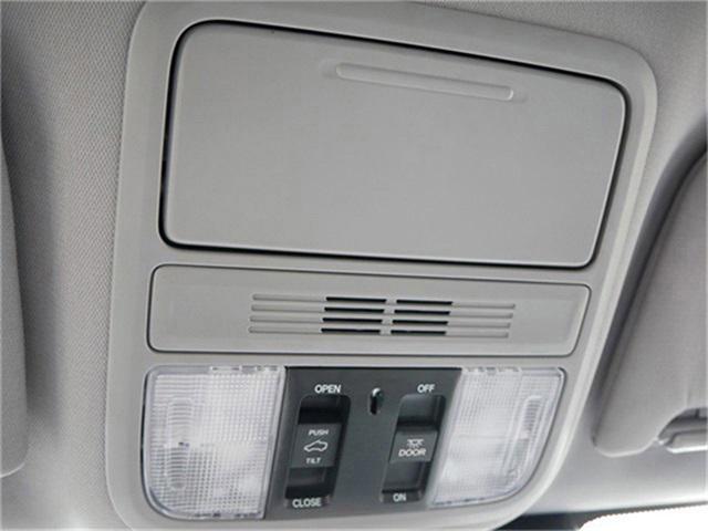 Photo of 2020 Lunar Silver Metallic Honda Odyssey