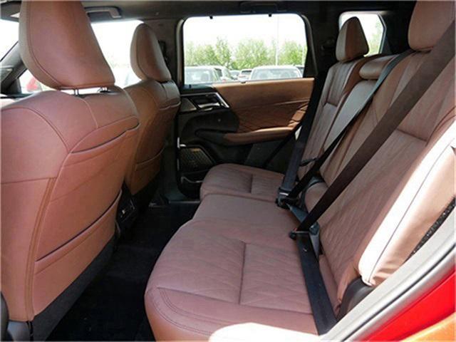 Photo of 2025 Red Diamond With Black Roof Mitsubishi Outlander