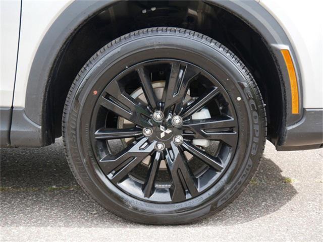 Photo of 2025 Alloy Silver Metallic Mitsubishi Eclipse Cross