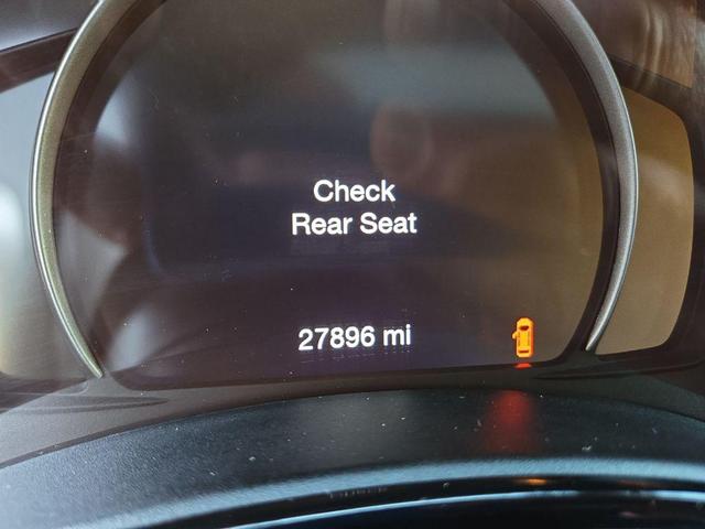 Photo of 2024 DB Black Crystal Clearcoat Dodge Durango