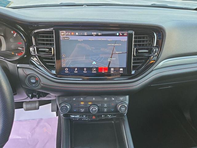 Photo of 2024 DB Black Crystal Clearcoat Dodge Durango