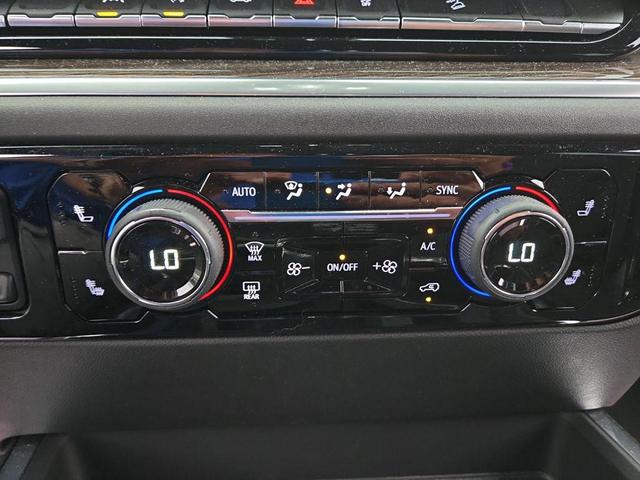 Photo of 2025 Black Chevrolet Silverado 1500