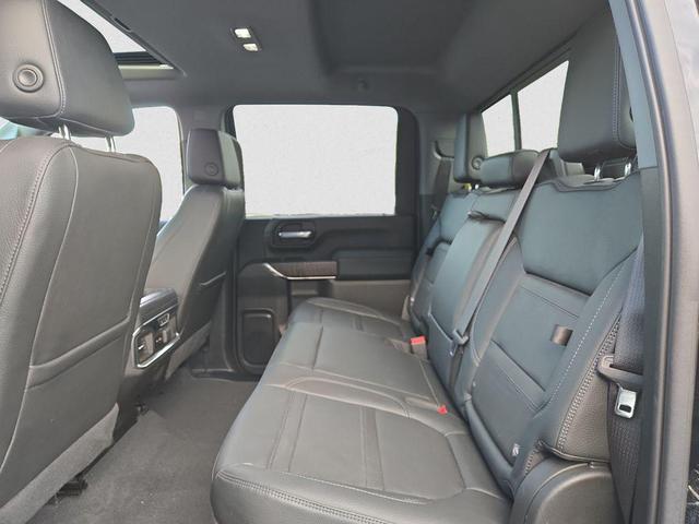 Photo of 2023 Onyx Black GMC Sierra 2500