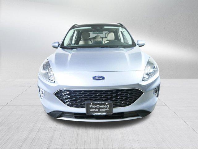 Photo of 2022 Iced Blue Silver Metallic Ford Escape