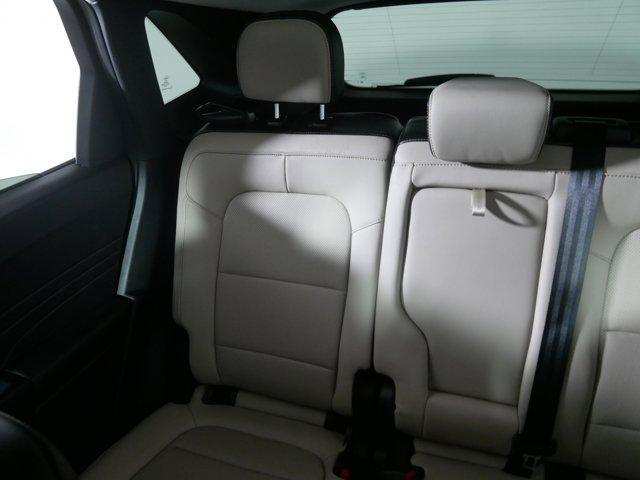 Photo of 2022 Iced Blue Silver Metallic Ford Escape