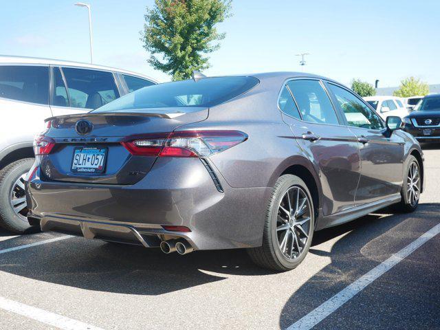 Photo of 2022 Predawn Gray Mica Toyota Camry