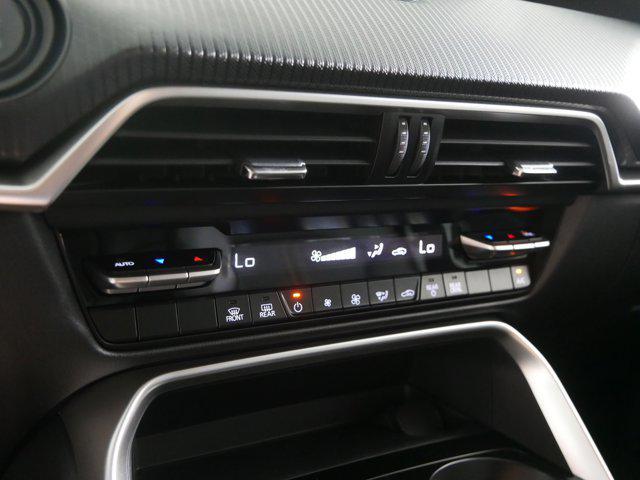 Photo of 2025 Rhodium White Premium Mazda CX-90