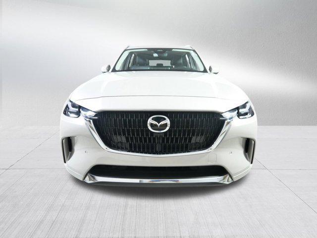 Photo of 2024 Platinum Quartz Mazda CX-90