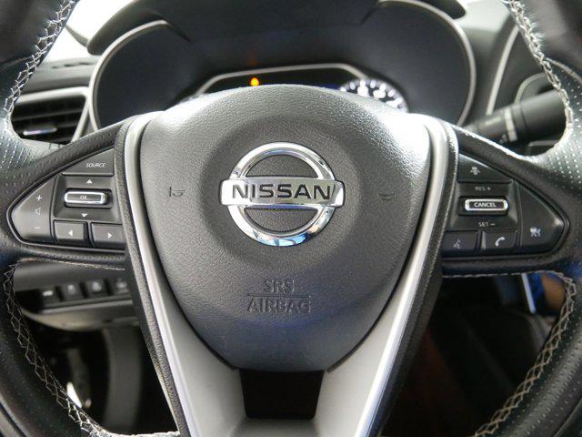 Photo of 2017 Super Black Nissan Maxima