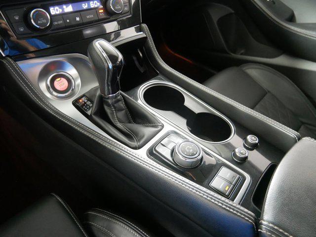 Photo of 2017 Super Black Nissan Maxima