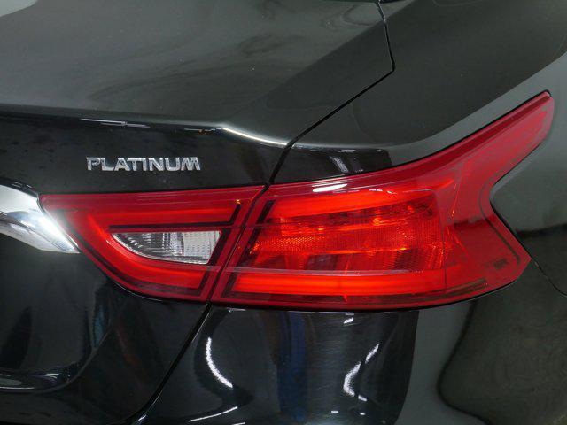 Photo of 2017 Super Black Nissan Maxima