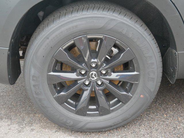Photo of 2025 wind chill pearl Mazda CX-50
