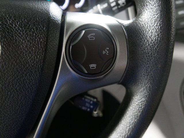 Photo of 2015 Magnetic Gray Metallic Toyota Venza