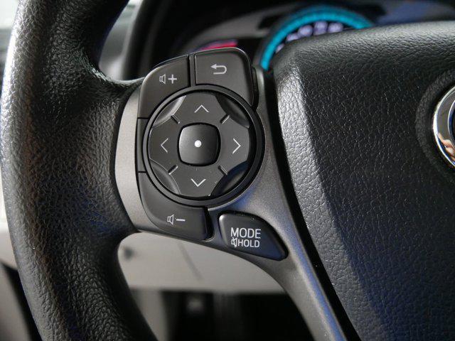 Photo of 2015 Magnetic Gray Metallic Toyota Venza