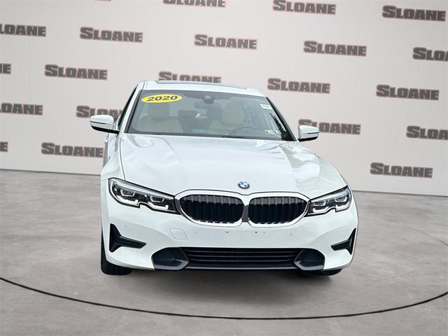 Photo of 2020 Alpine White BMW 330