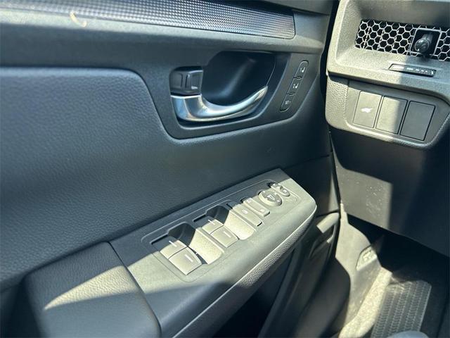 Photo of 2026 Platinum White Pearl Honda CR-V Hybrid