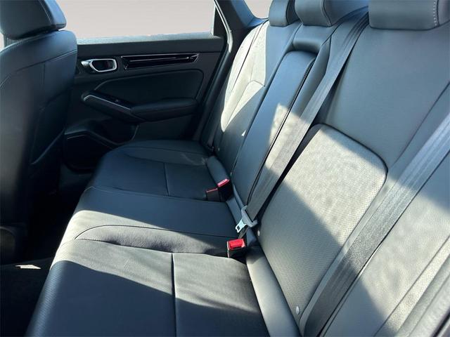 Photo of 2025 Solar Silver Metallic Honda Civic Hybrid