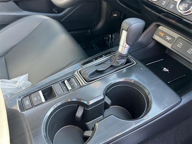 Photo of 2025 Solar Silver Metallic Honda Civic Hybrid