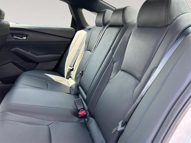 Photo of 2025 Platinum White Pearl Honda Accord Hybrid