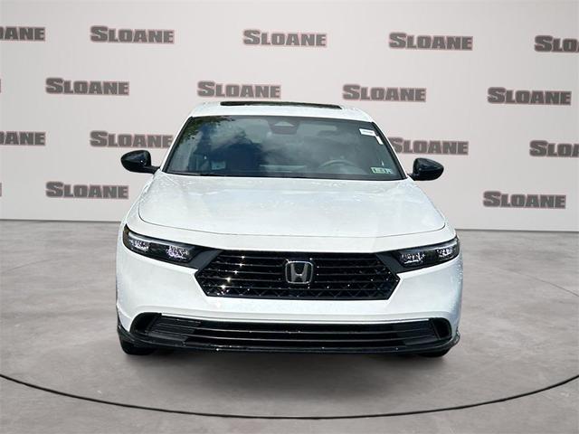 Photo of 2025 Platinum White Pearl Honda Accord Hybrid