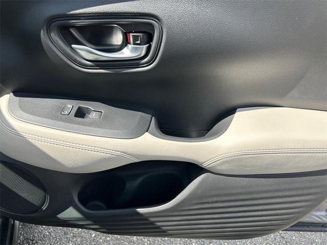 Photo of 2026 Modern Steel Metallic Honda HR-V