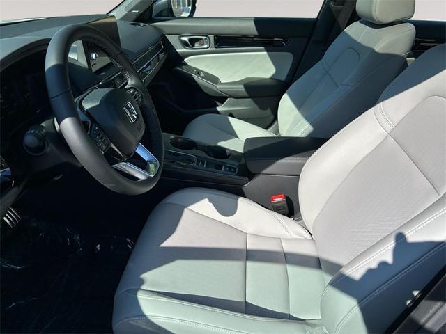 Photo of 2026 Gold Honda Civic Hybrid