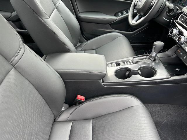 Photo of 2025 Solar Silver Metallic Honda Civic Hybrid