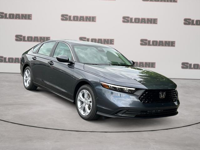 Photo of 2025 Meteorite Gray Metallic Honda Accord
