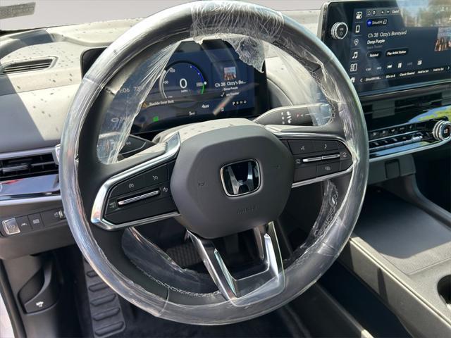 Photo of 2025 Snowfall Pearl Honda Prologue