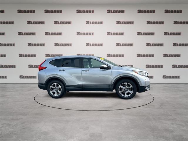 Photo of 2017 White Diamond Pearl Honda CR-V
