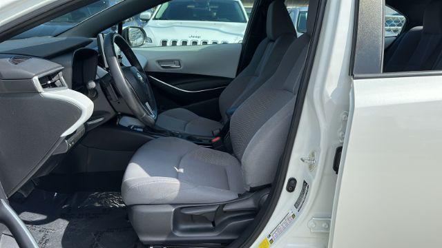 Photo of 2020 Super White Toyota Corolla