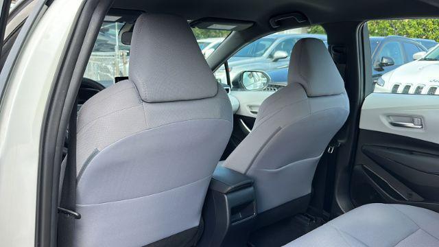 Photo of 2020 Super White Toyota Corolla