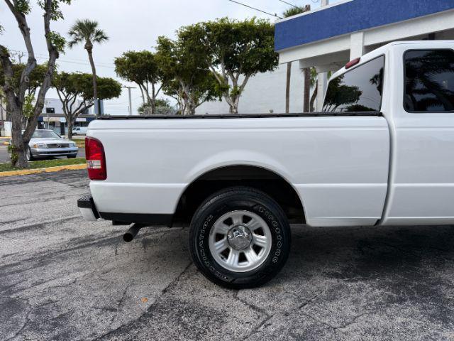 Photo of 2009 Oxford White Clearcoat Ford Ranger