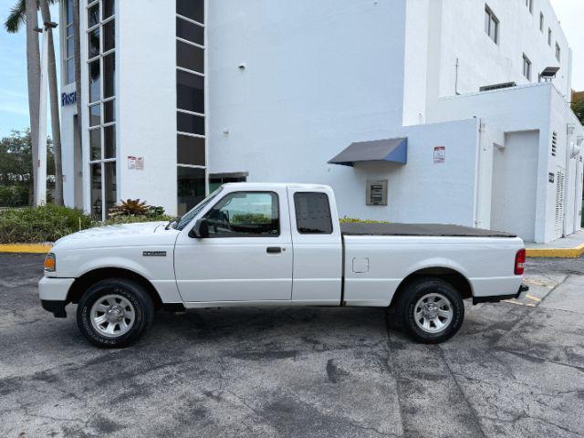 Photo of 2009 Oxford White Clearcoat Ford Ranger