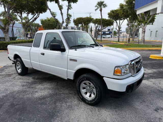 Photo of 2009 Oxford White Clearcoat Ford Ranger