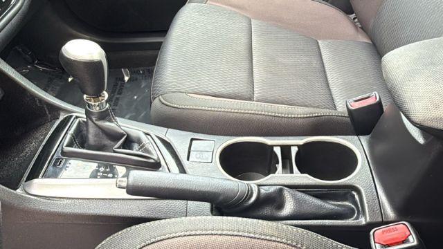 Photo of 2019 White Toyota Corolla