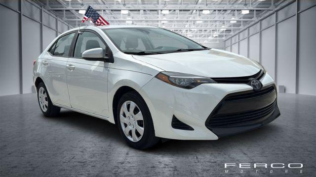 Photo of 2019 White Toyota Corolla