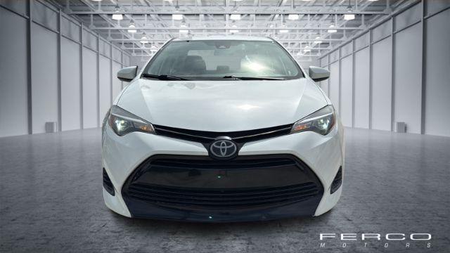 Photo of 2019 White Toyota Corolla