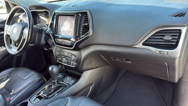 Photo of 2019 Billet Silver Metallic Clearcoat Jeep Cherokee