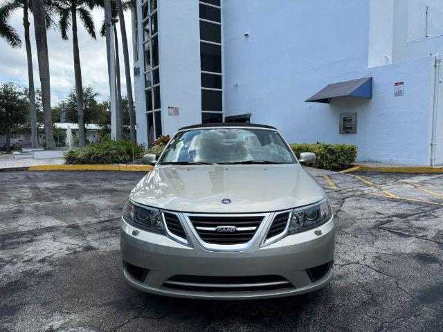 Photo of 2008 Parchment Silver Metallic Saab 9-3