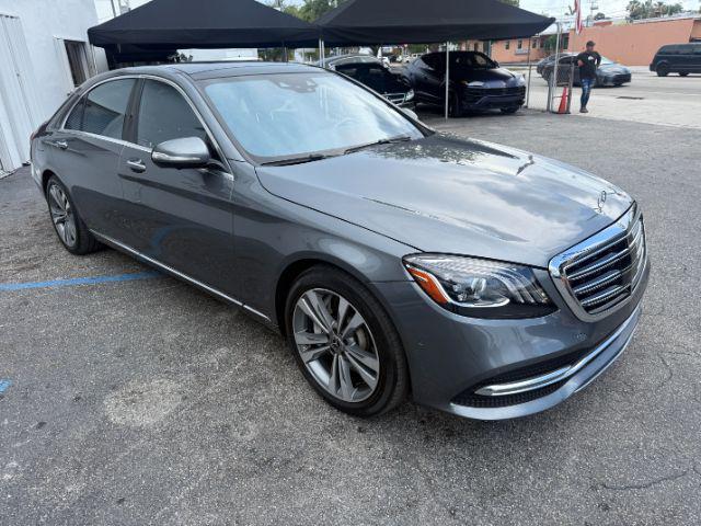 Photo of 2018 Gray Mercedes-Benz S-Class