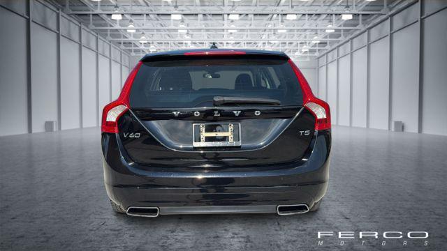 Photo of 2015 Black Volvo V60