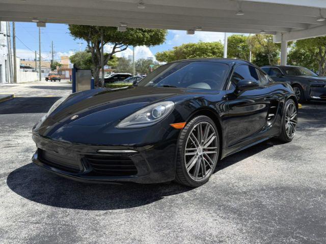 Photo of 2018 Black Porsche 718 Cayman