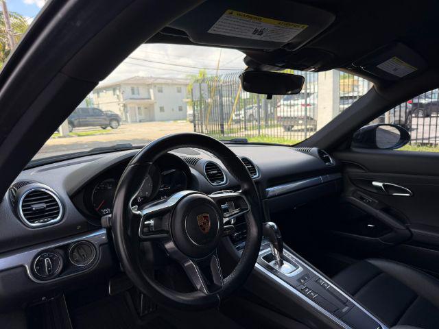 Photo of 2018 Black Porsche 718 Cayman
